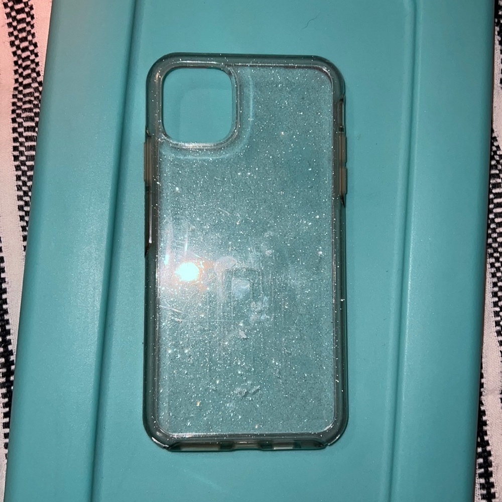 Clear sparkle Otterbox